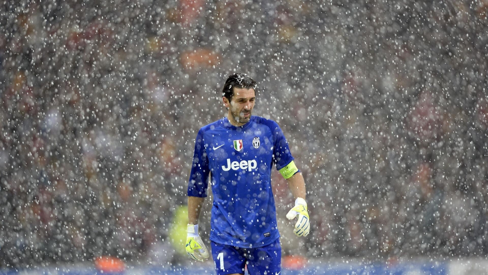 开云体育app下载-恩多比·恩乔：每场比赛都展现出世界级的踢球能力，帮助南非队稳固优势